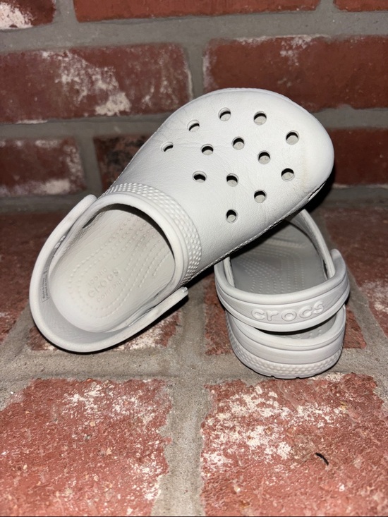 CROCS Other - CROCS > Kids Classic Clog in Light Gray Size C 10 Summer Spring Slip-ons